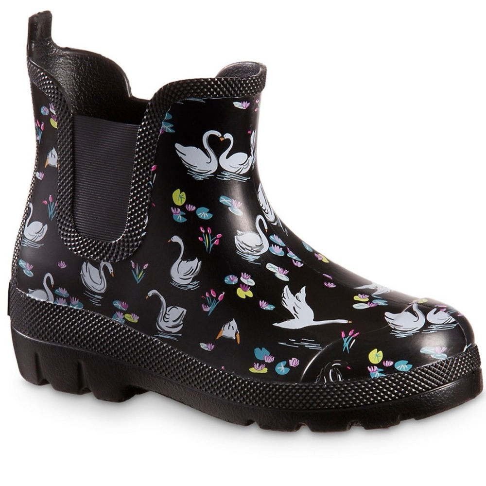 New Vera Bradley Swan rain boots - women size 9